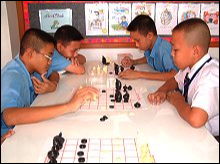 Students-Playing-Thai-Chess